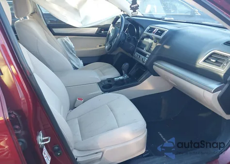 2016 Subaru Legacy 2.5I Premium z USA, uszkodzony, nr VIN 4S3BNAC66G3058395